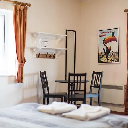 Hostel Rowan Tree Ennis